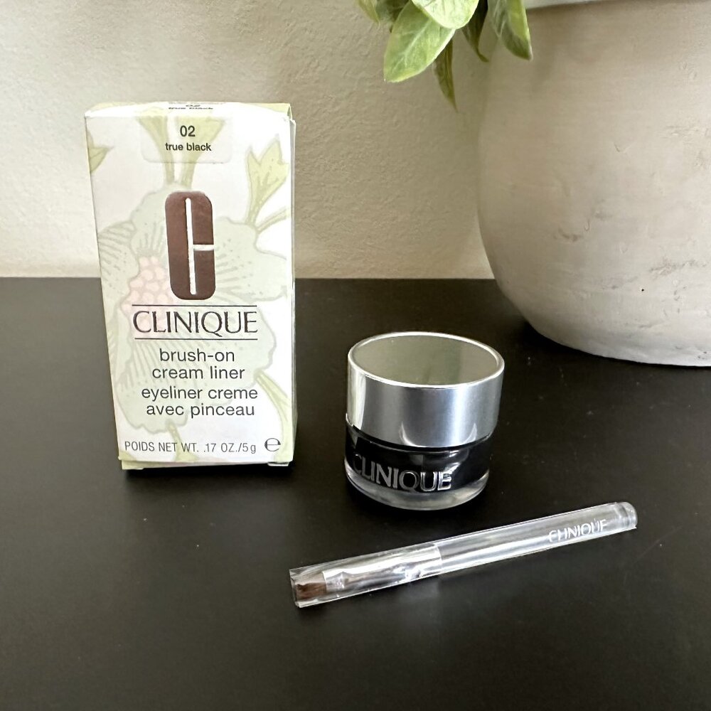 Clinique Brush On Cream Liner 02 TRUE BLACK .17 oz Eyeliner